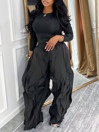 Solid Tee & Frilled Pants Set