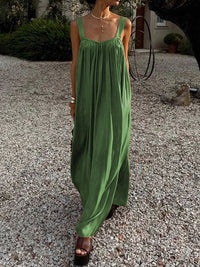 Solid Pleated Sleeveless Maxi Dress